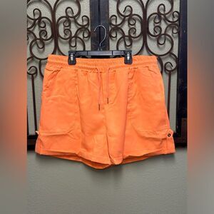 Boutique orange stretchy tie waist cuff hem pocket shorts